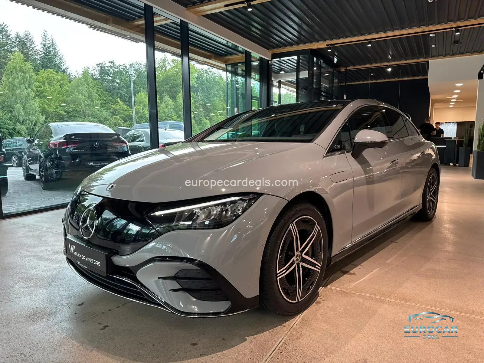 Mercedes-Benz EQE