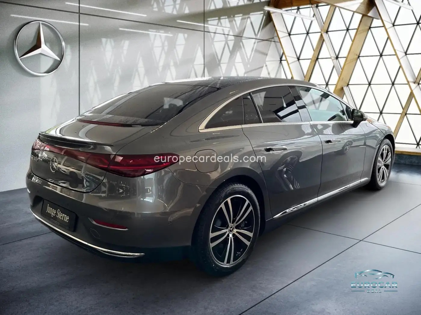 Mercedes-Benz EQE