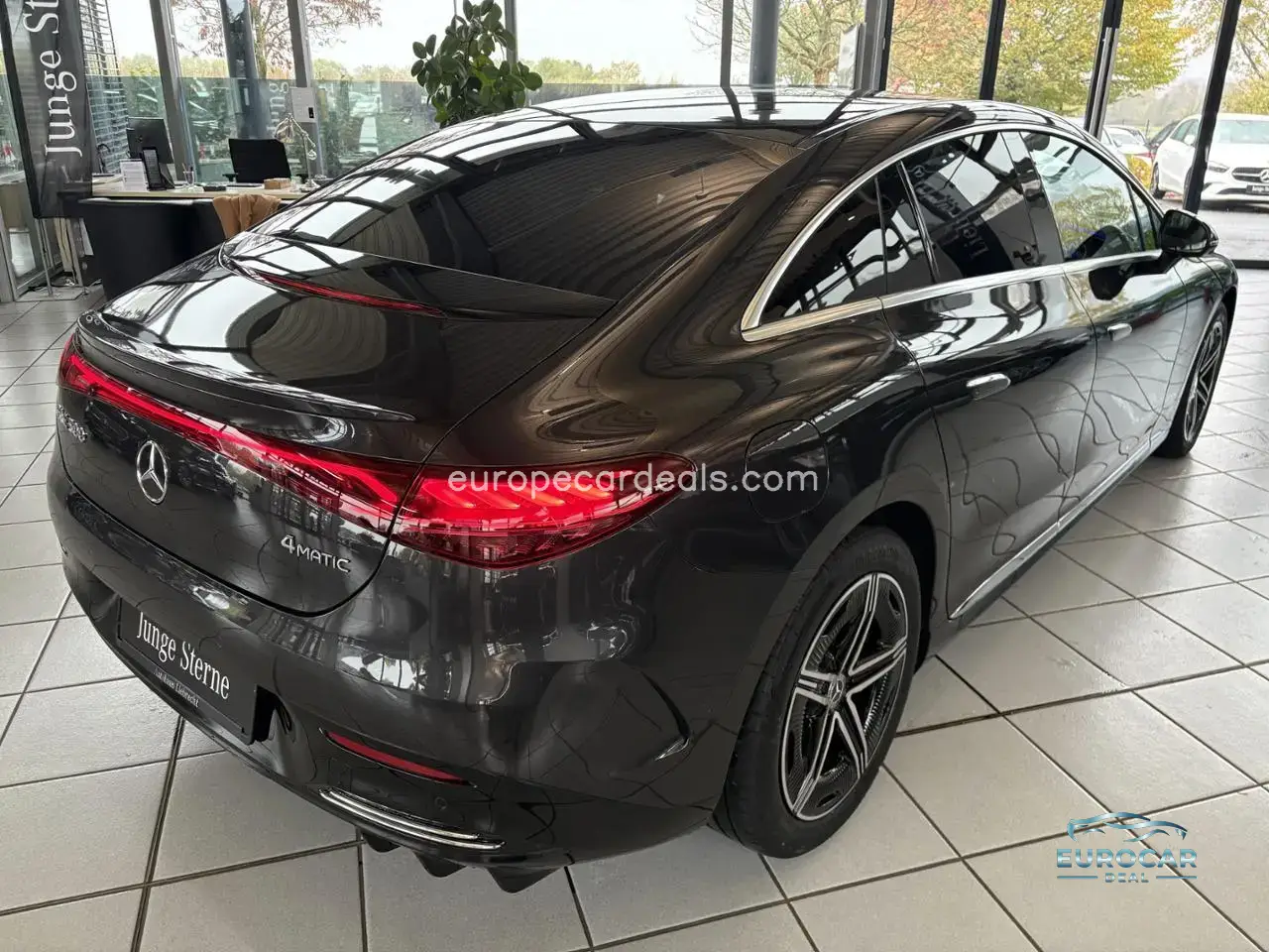 Mercedes-Benz EQE