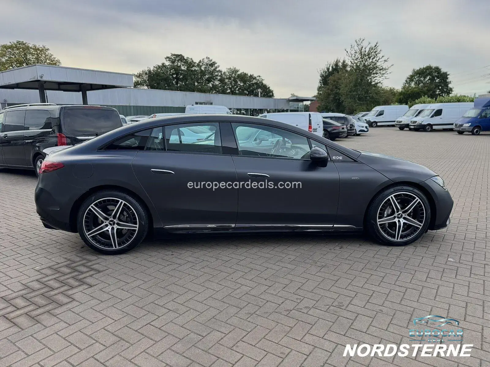 Mercedes-Benz EQE