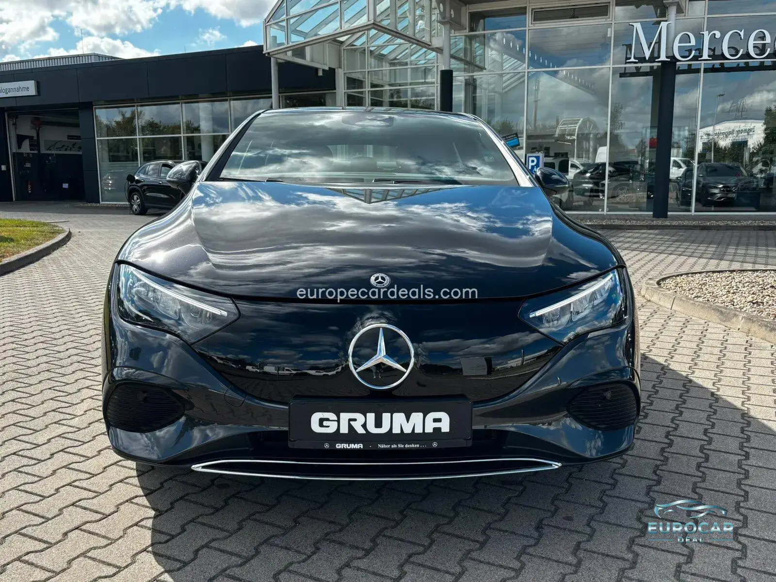 Mercedes-Benz EQE