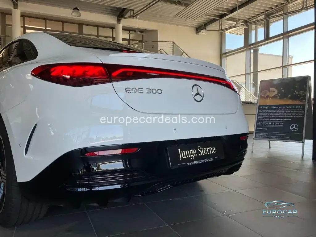 Mercedes-Benz EQE
