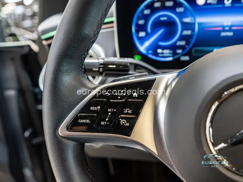 Mercedes-Benz EQE