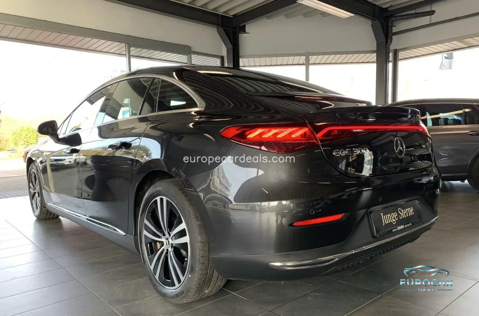 Mercedes-Benz EQE