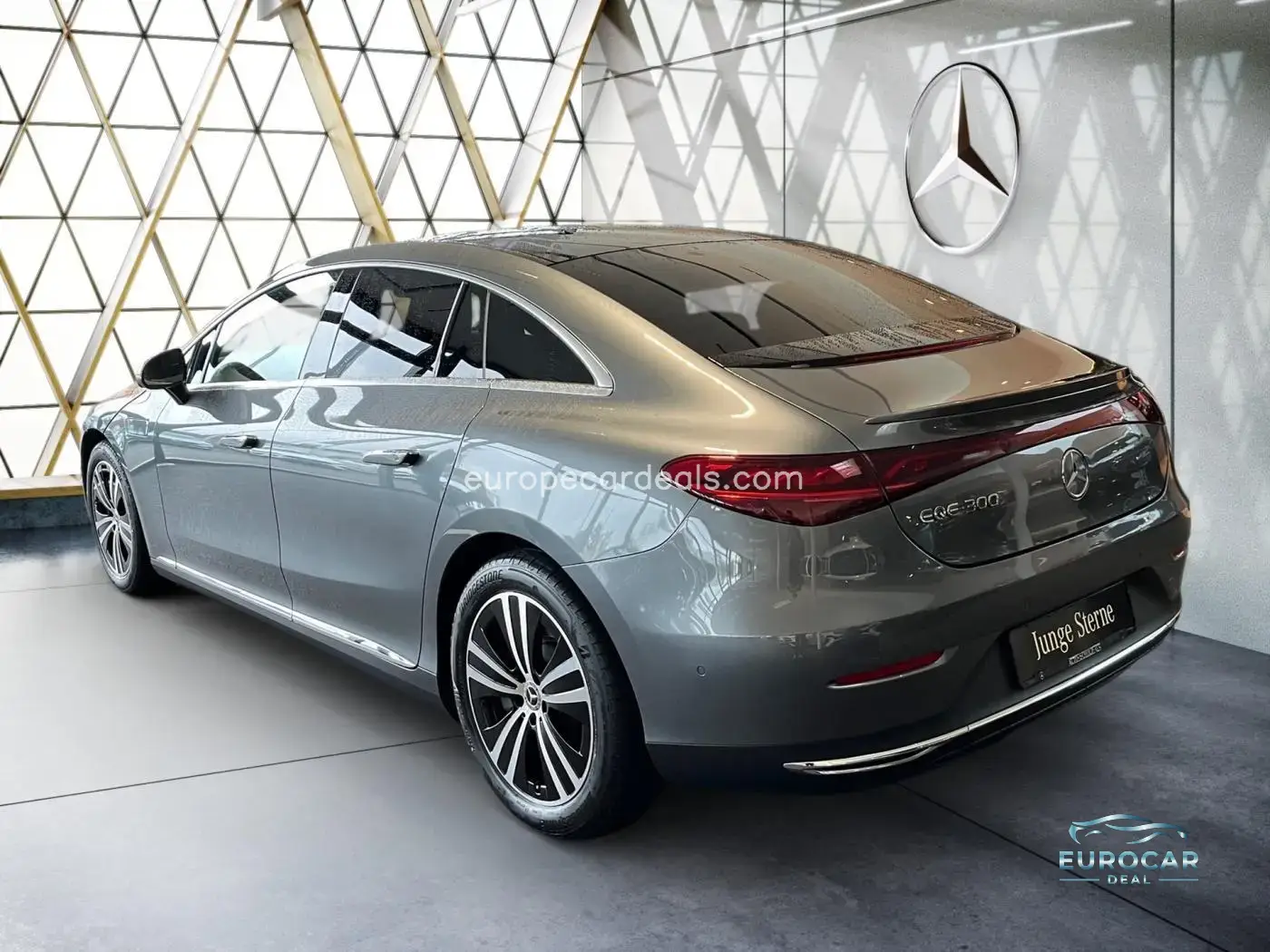 Mercedes-Benz EQE