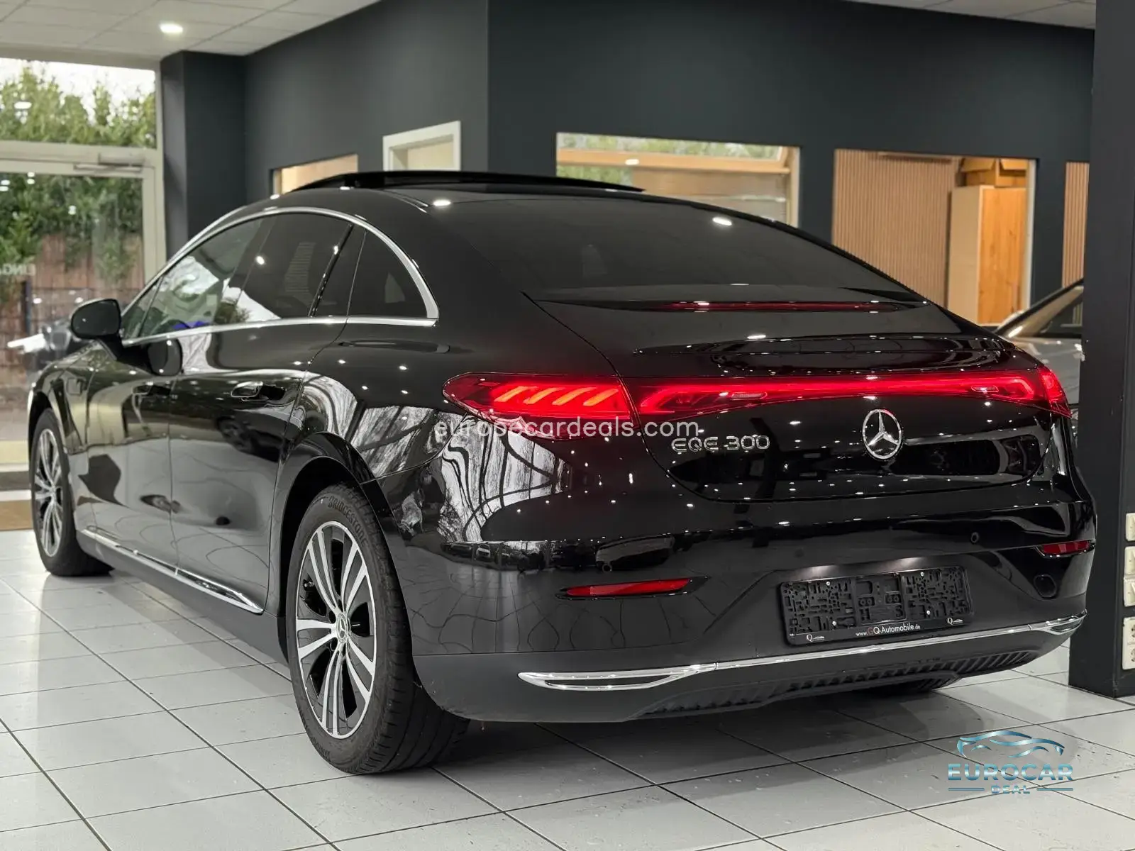 Mercedes-Benz EQE