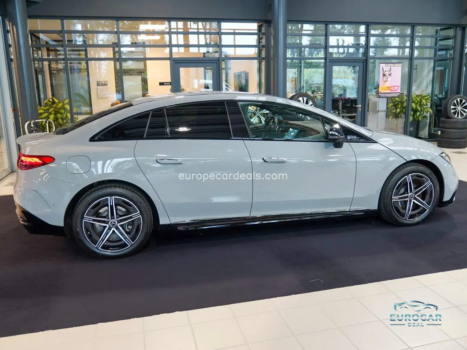 Mercedes-Benz EQE