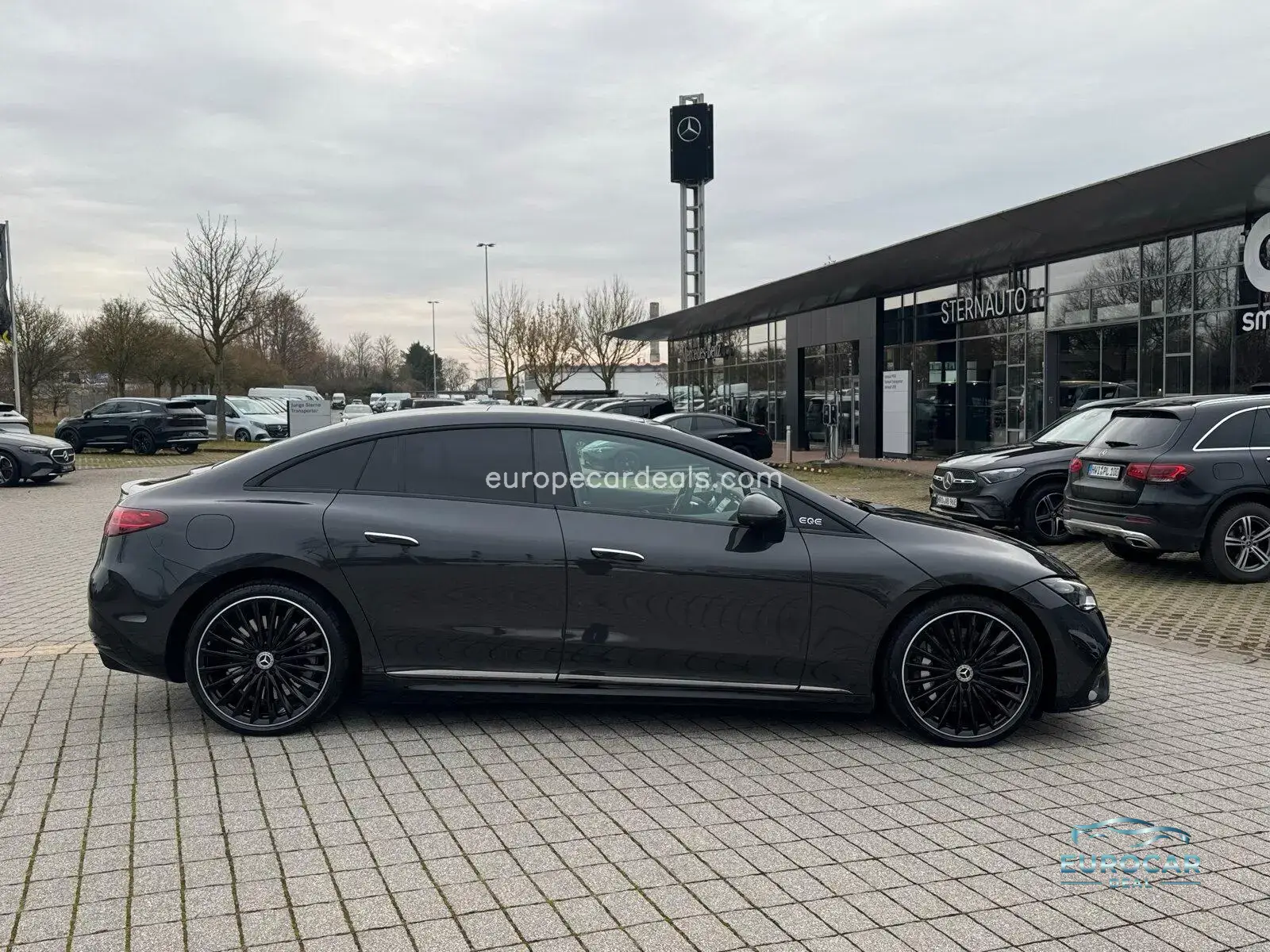 Mercedes-Benz EQE