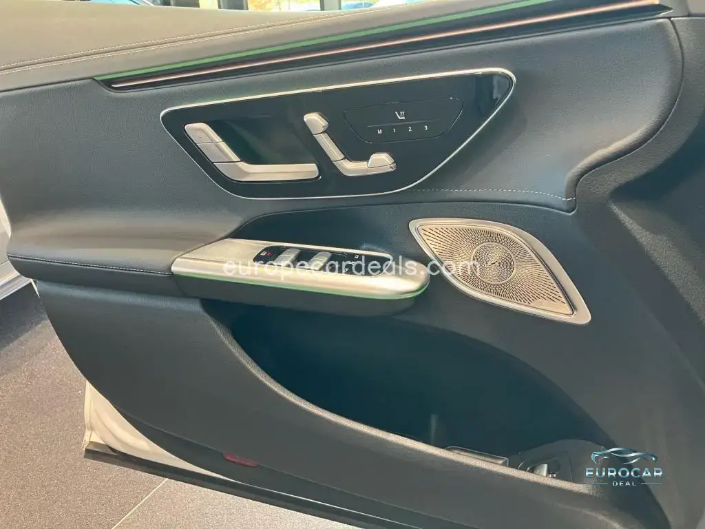Mercedes-Benz EQE