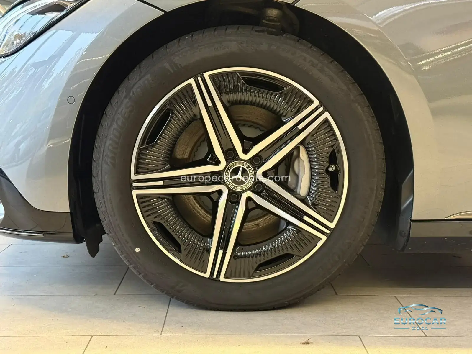 Mercedes-Benz EQE