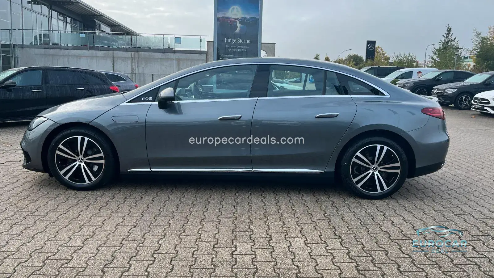 Mercedes-Benz EQE