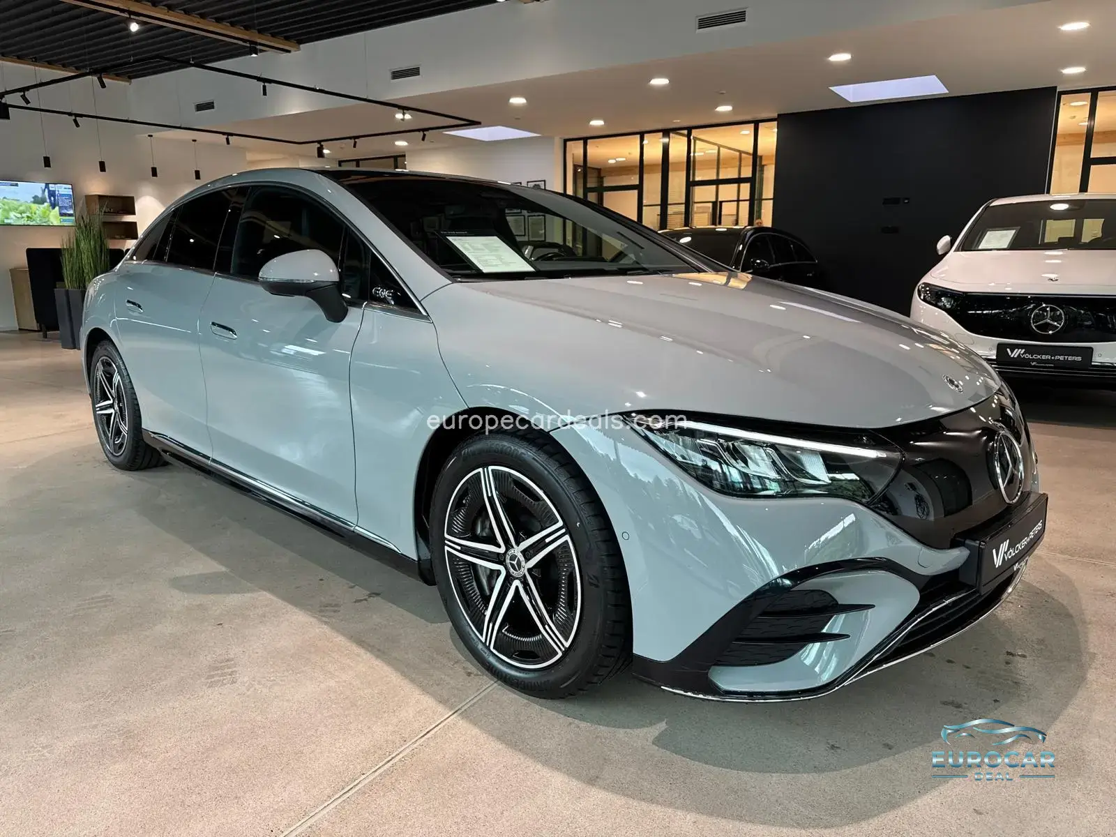 Mercedes-Benz EQE