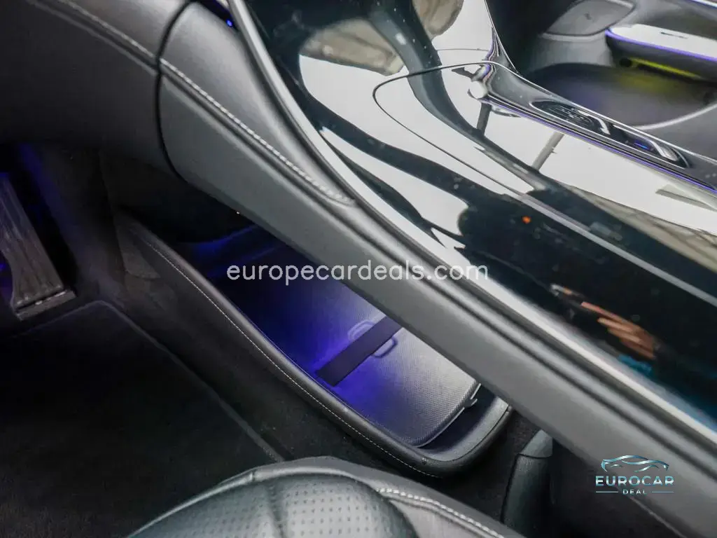 Mercedes-Benz EQE