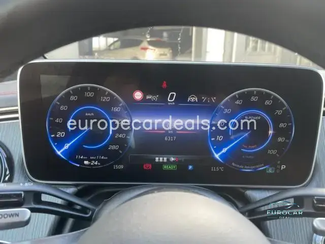 Mercedes-Benz EQE