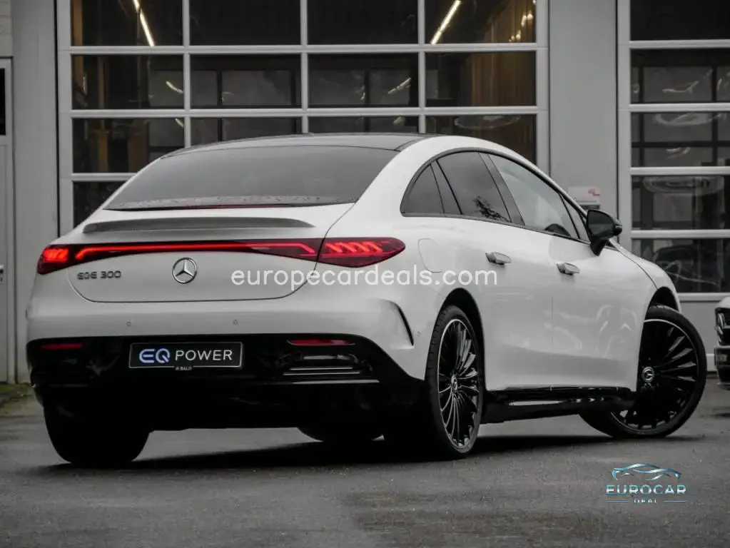 Mercedes-Benz EQE