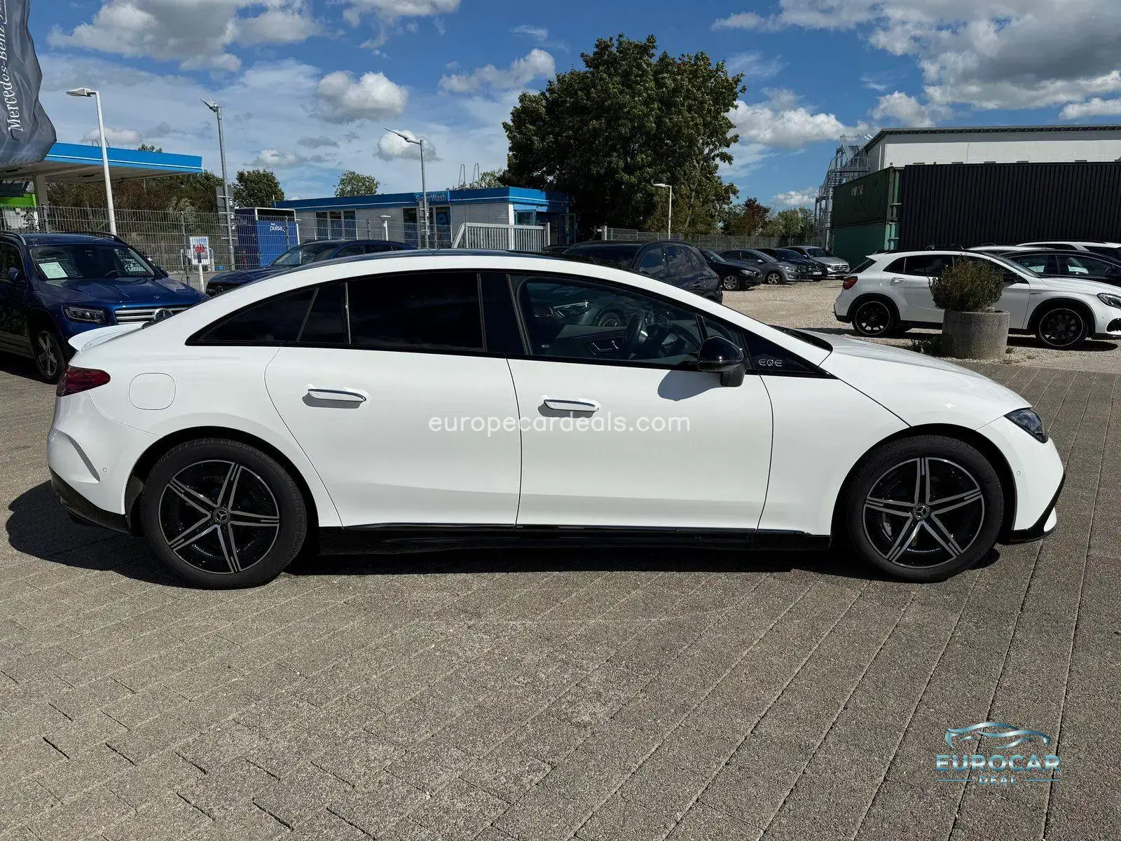 Mercedes-Benz EQE