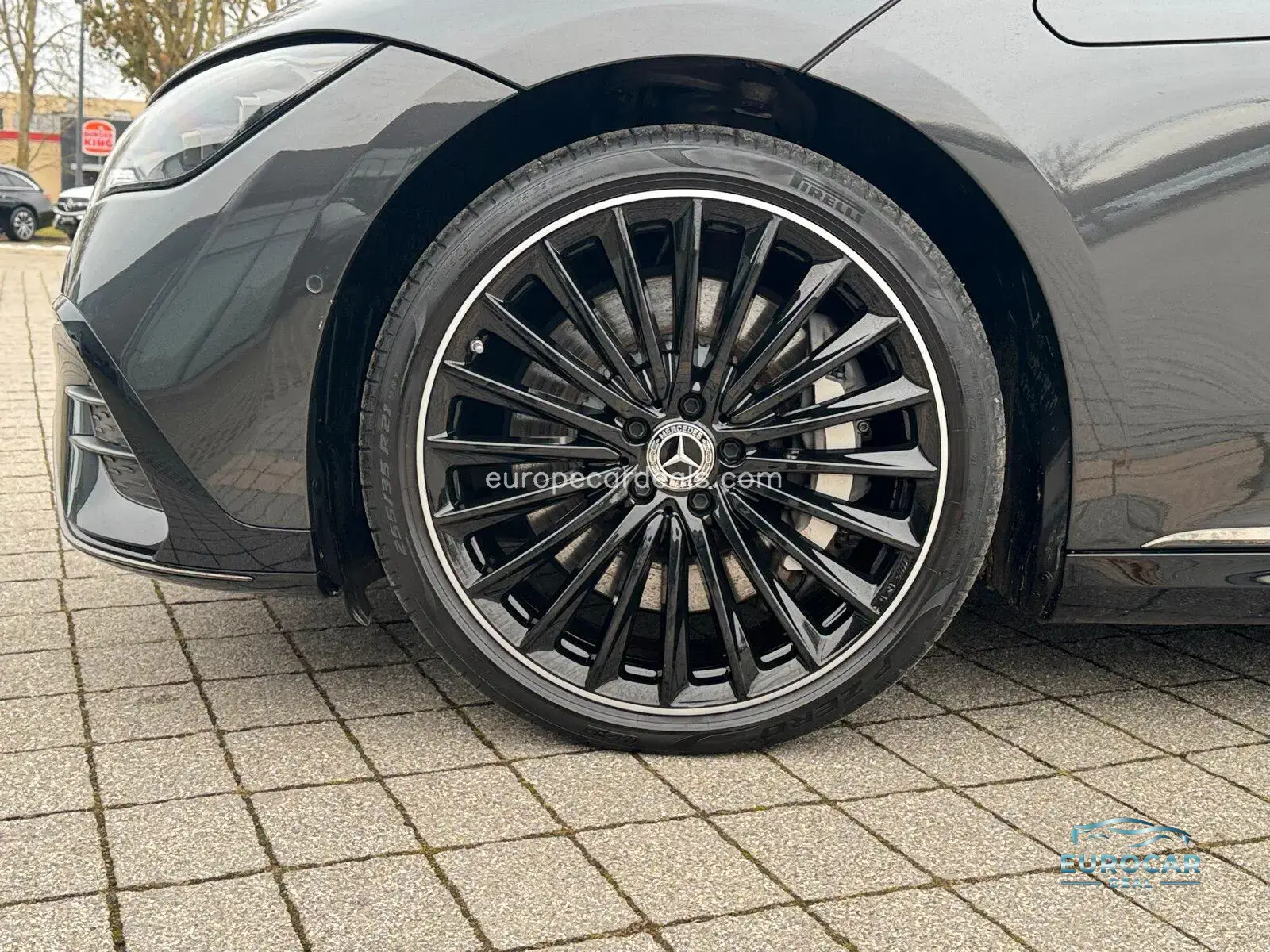 Mercedes-Benz EQE