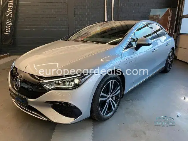 Mercedes-Benz EQE