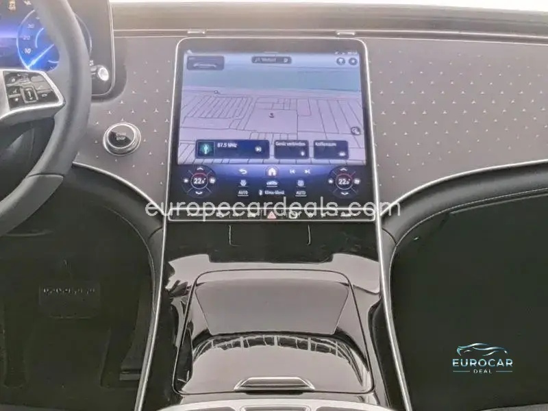 Mercedes-Benz EQE