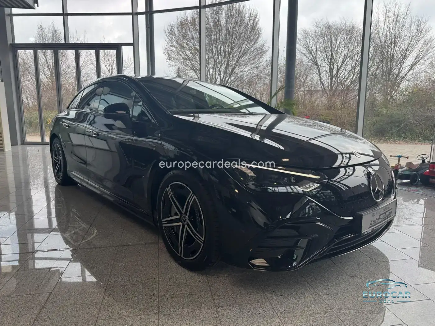 Mercedes-Benz EQE