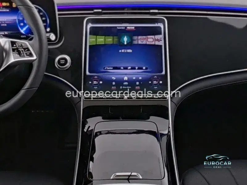 Mercedes-Benz EQE