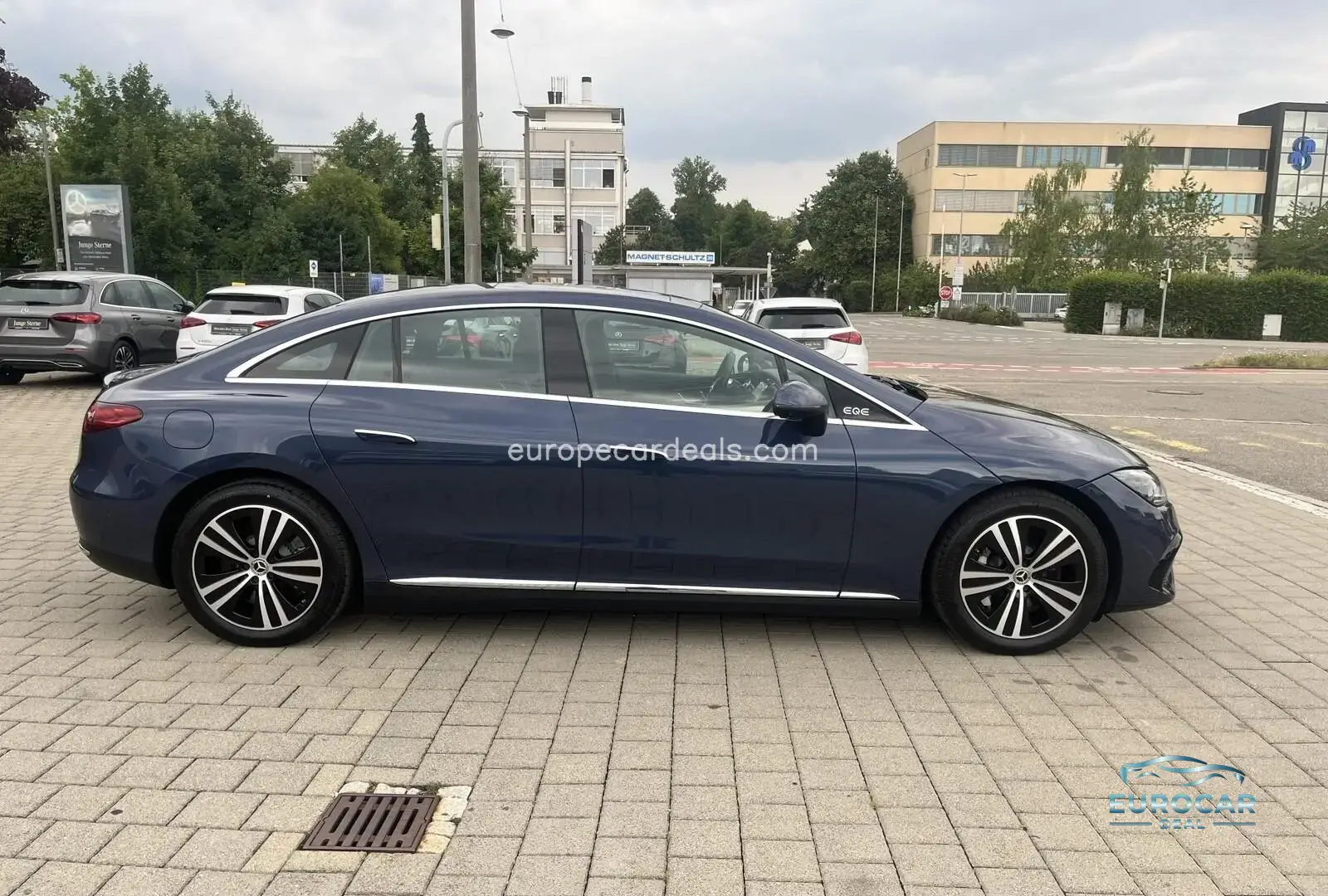 Mercedes-Benz EQE