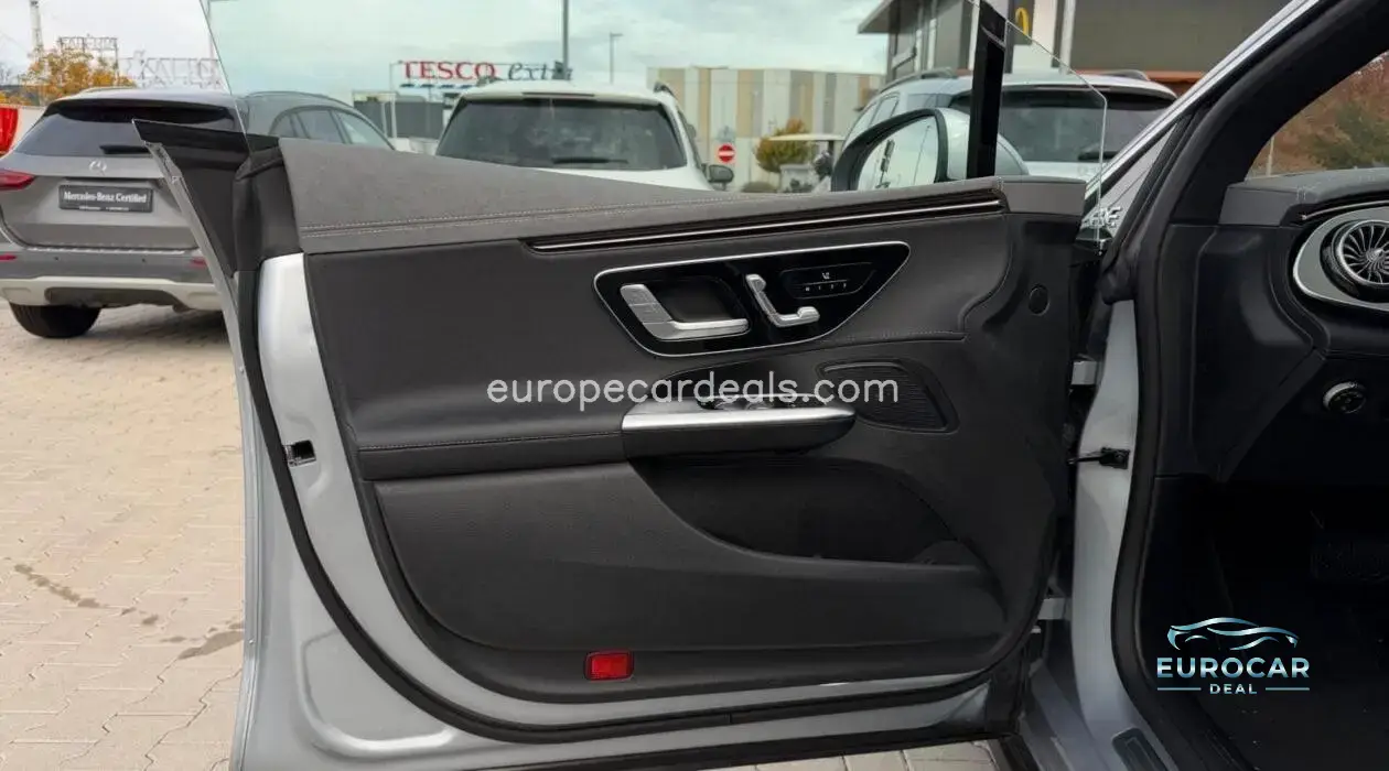 Mercedes-Benz EQE