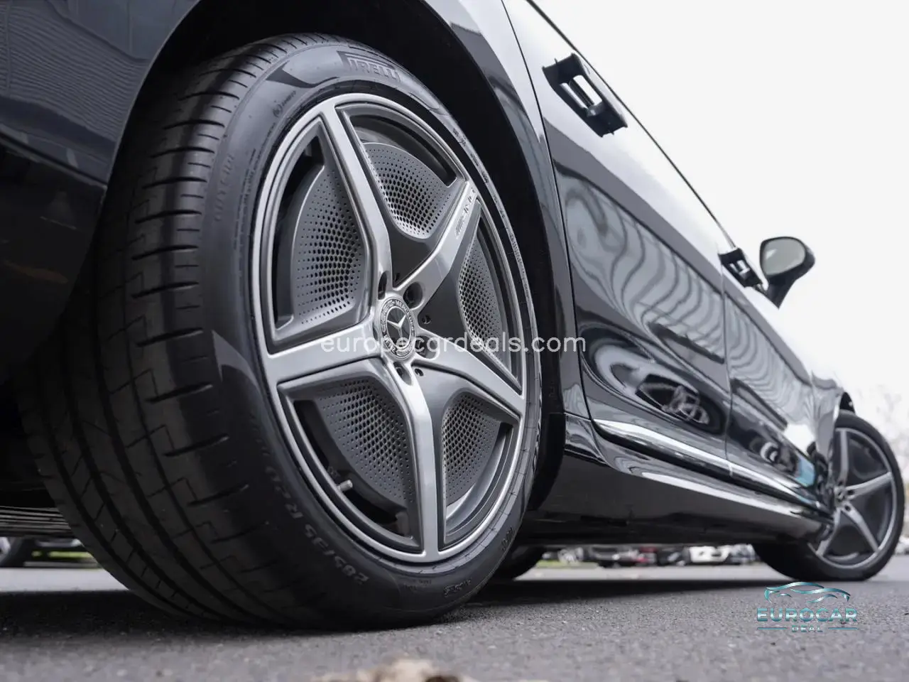 Mercedes-Benz EQE