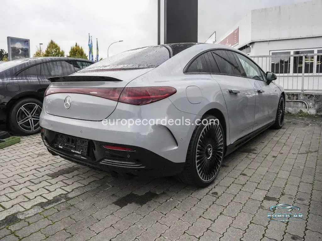 Mercedes-Benz EQE