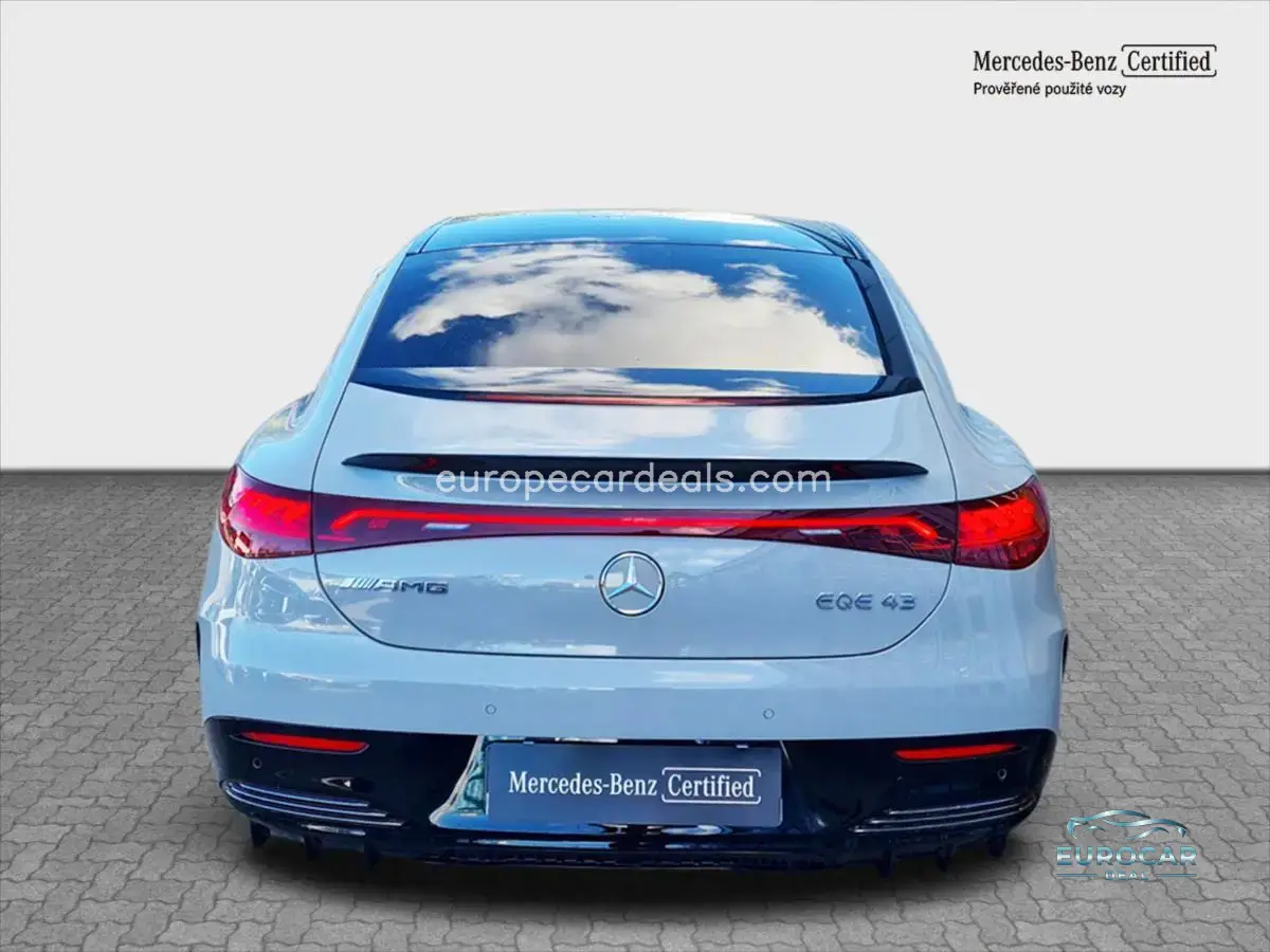 Mercedes-Benz EQE
