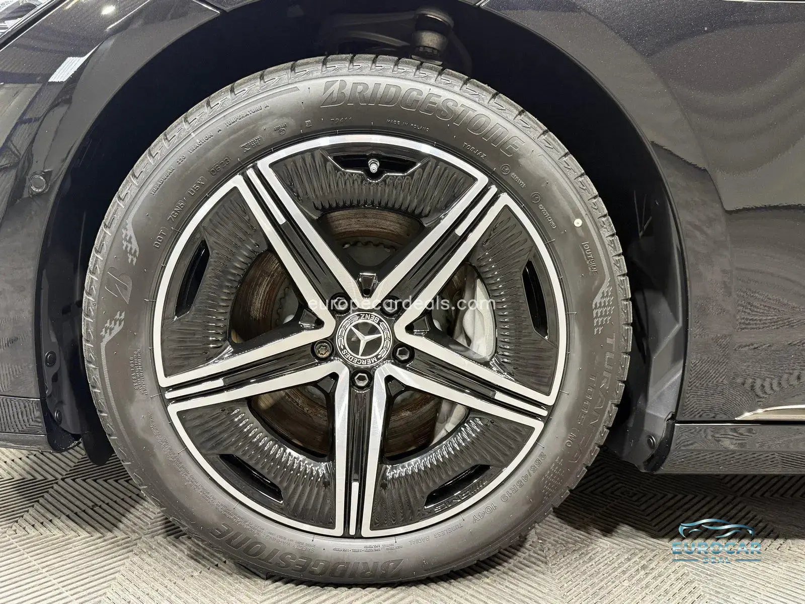 Mercedes-Benz EQE