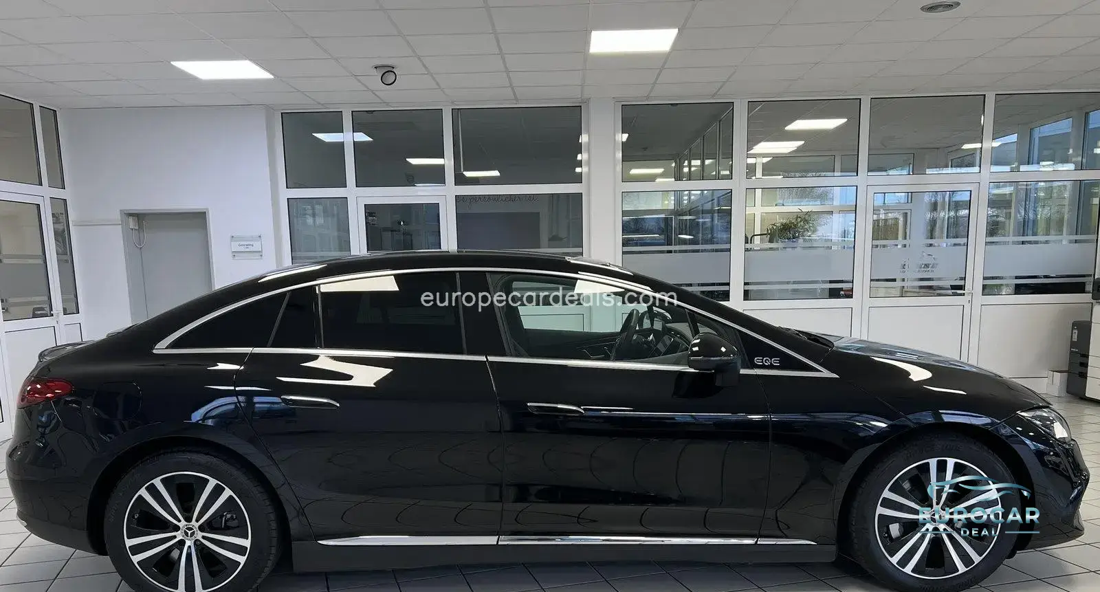 Mercedes-Benz EQE