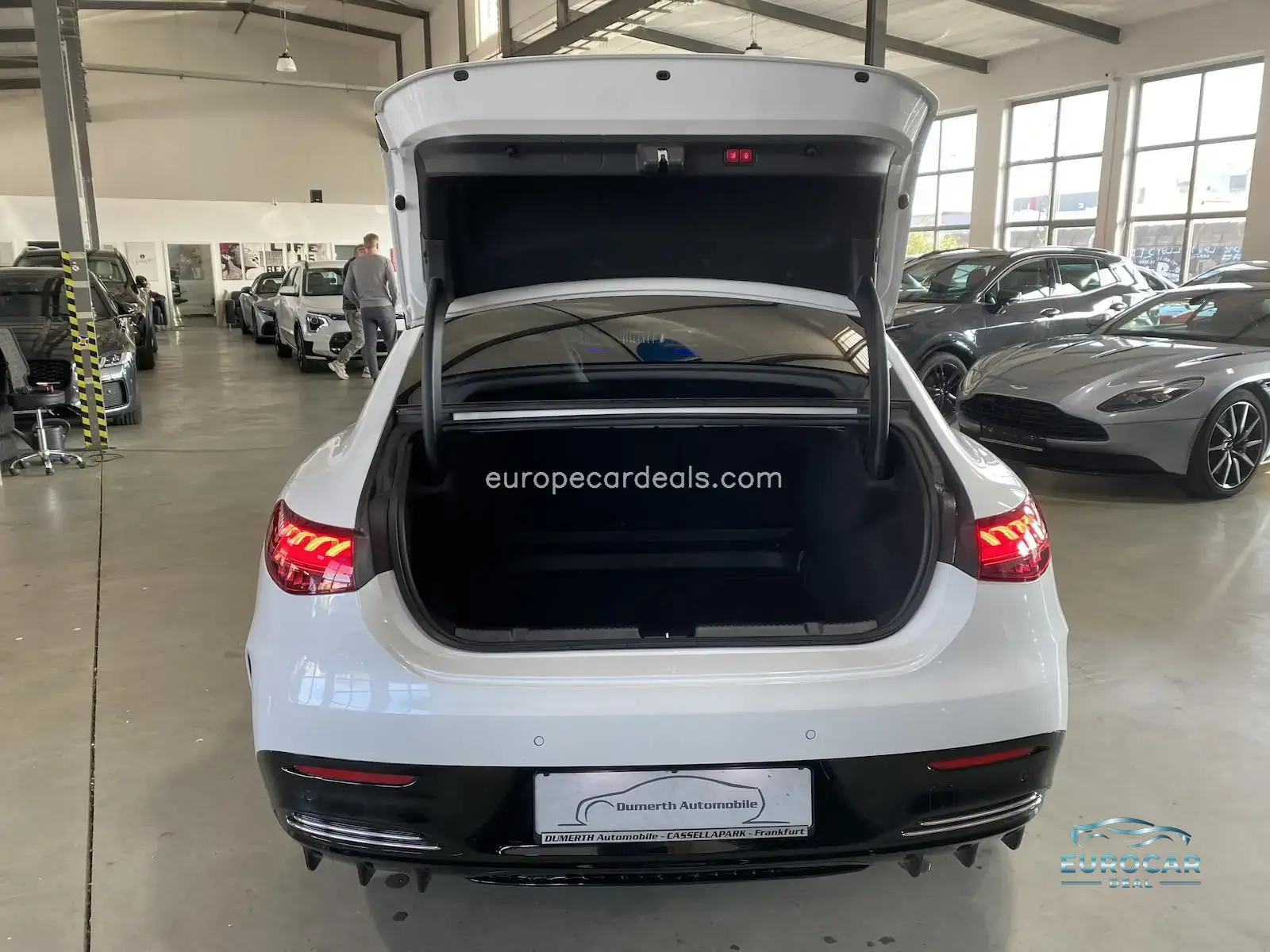 Mercedes-Benz EQE