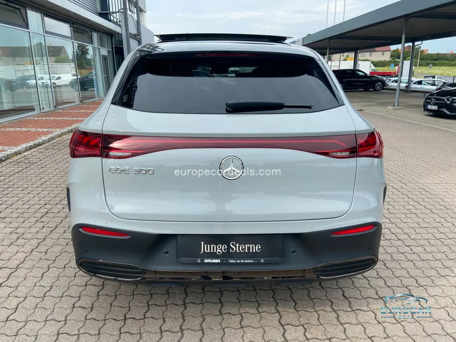 Mercedes-Benz EQE