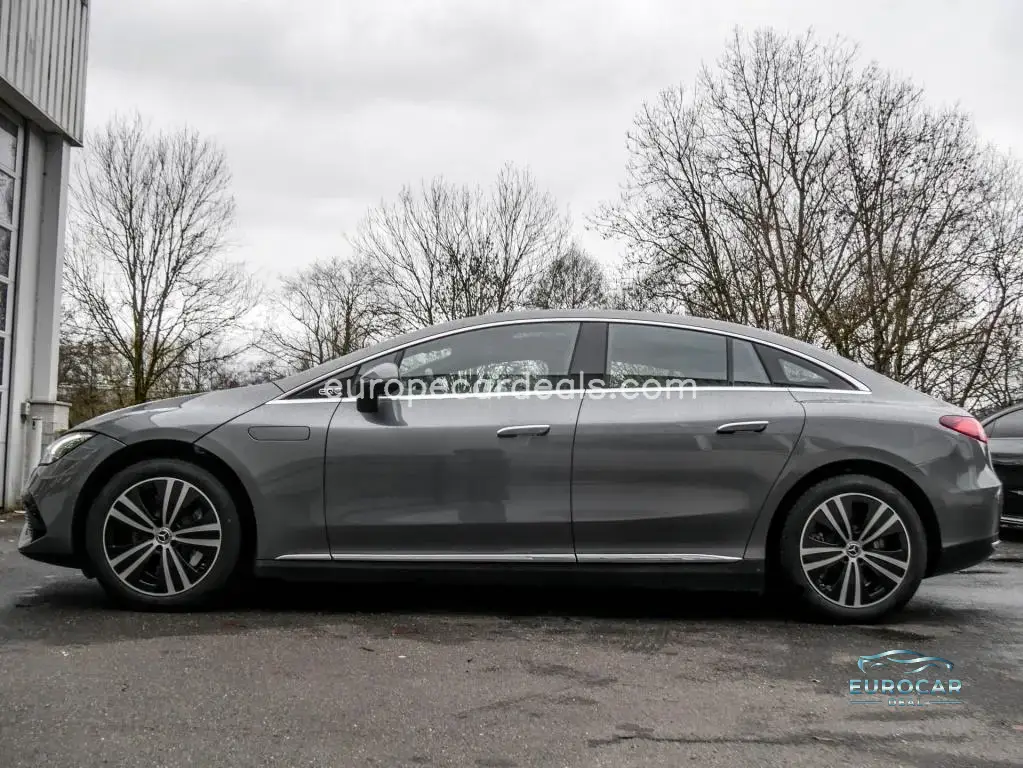 Mercedes-Benz EQE