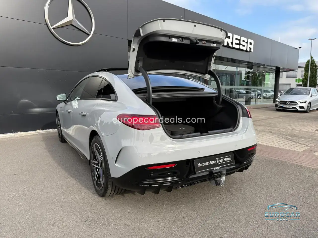 Mercedes-Benz EQE