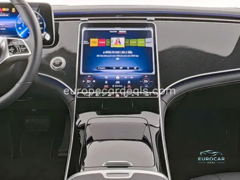 Mercedes-Benz EQE