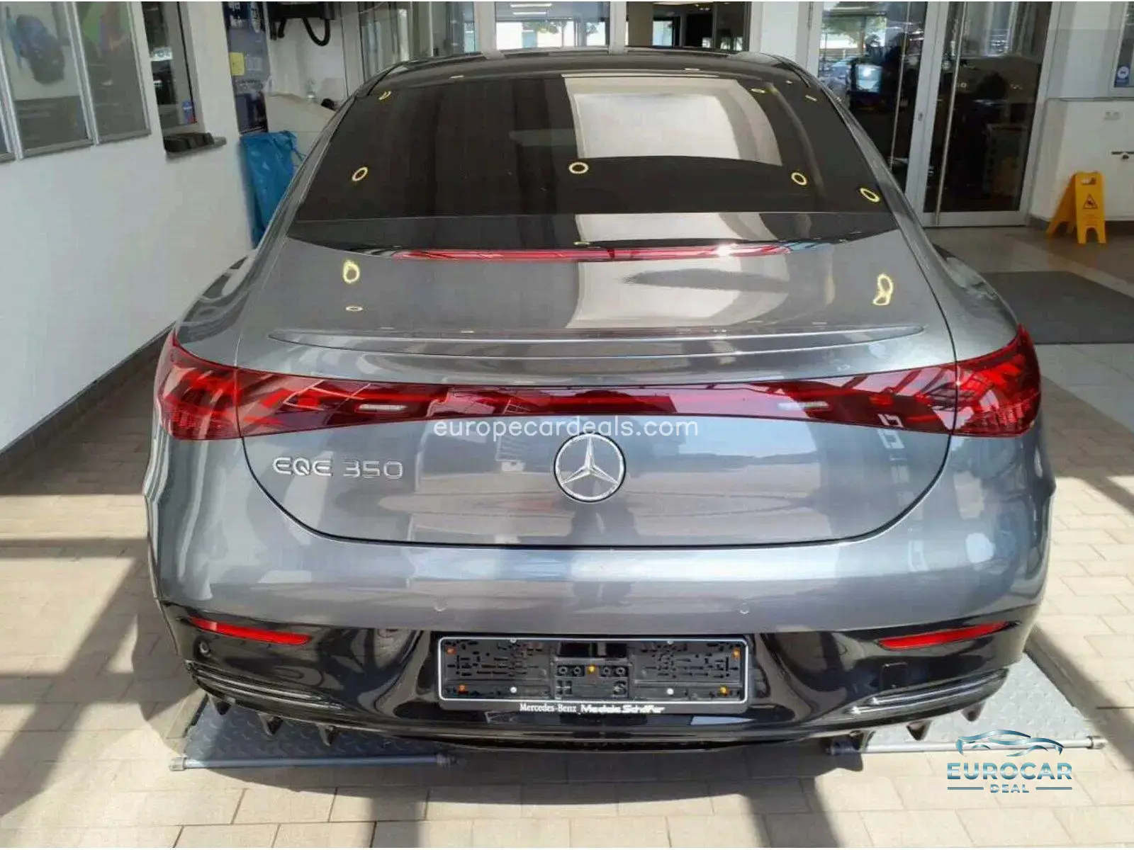 Mercedes-Benz EQE
