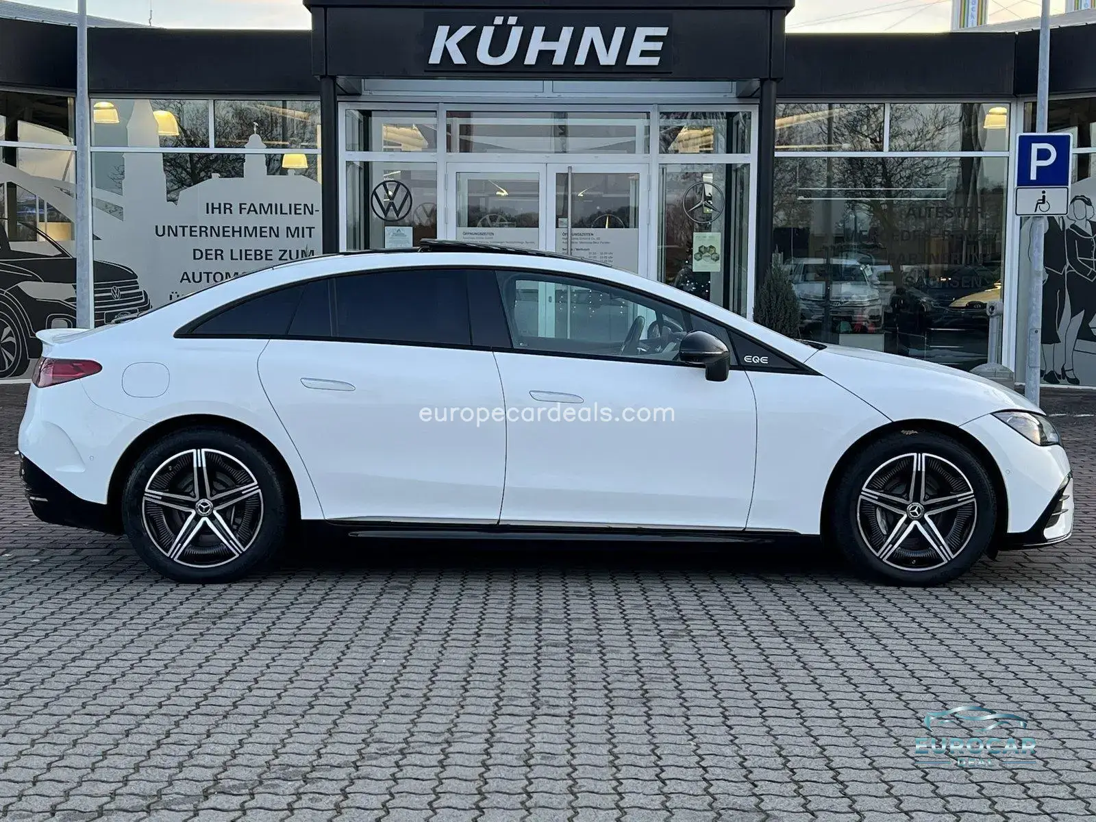 Mercedes-Benz EQE