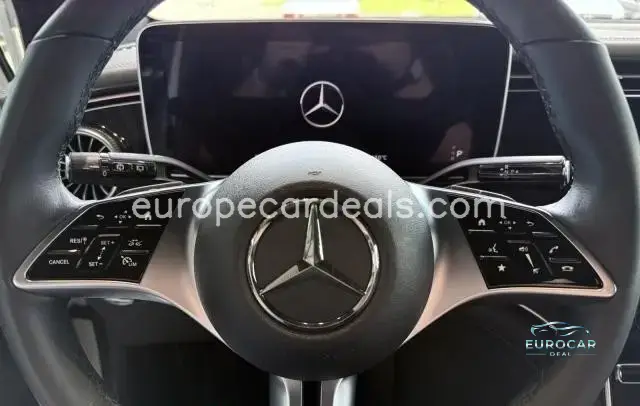 Mercedes-Benz EQE