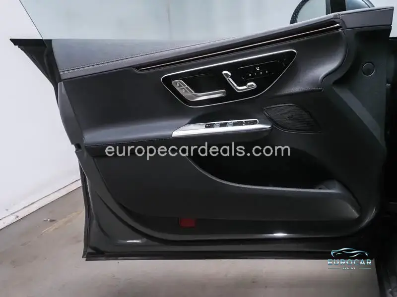 Mercedes-Benz EQE