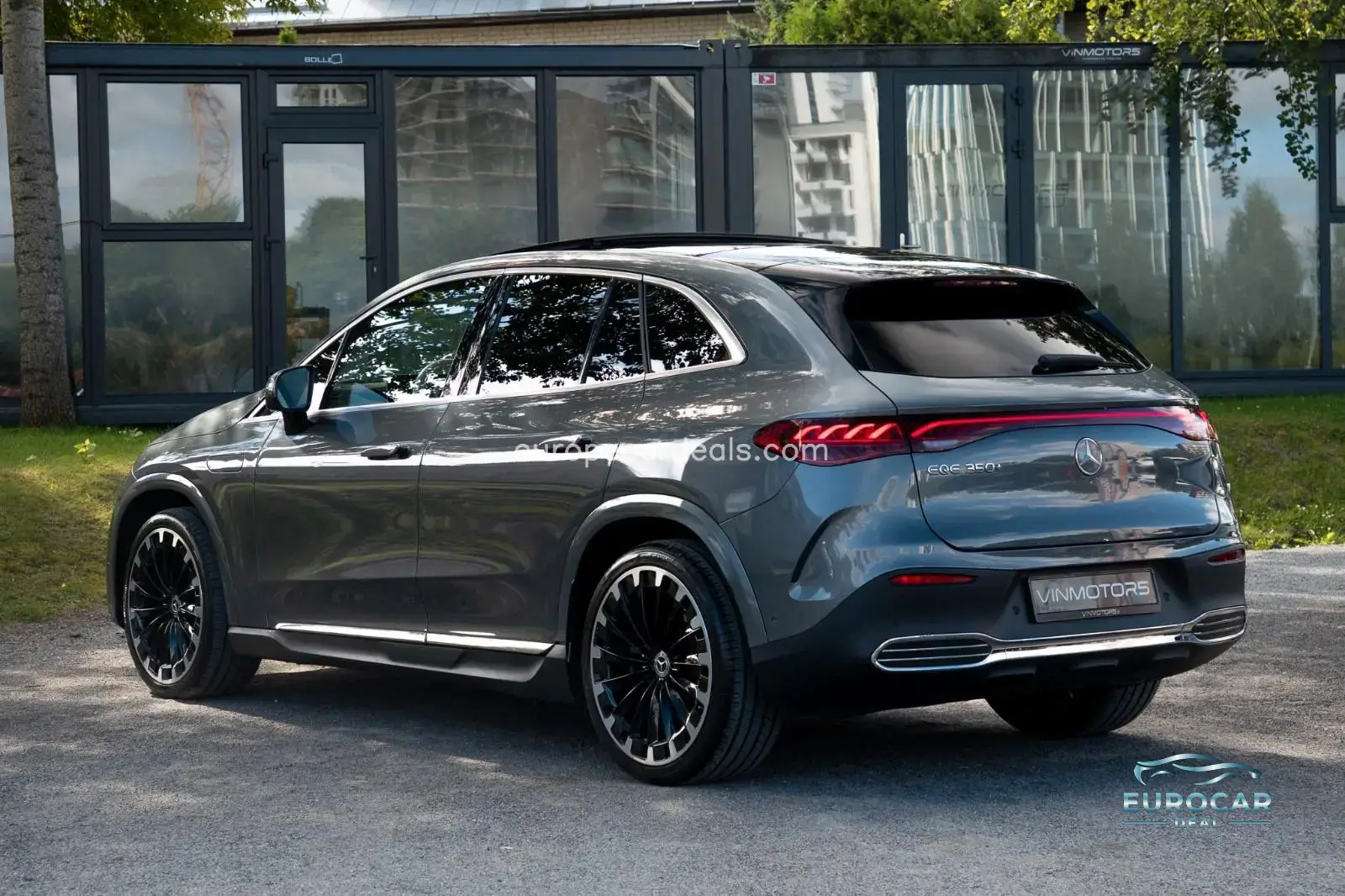 Mercedes-Benz EQE