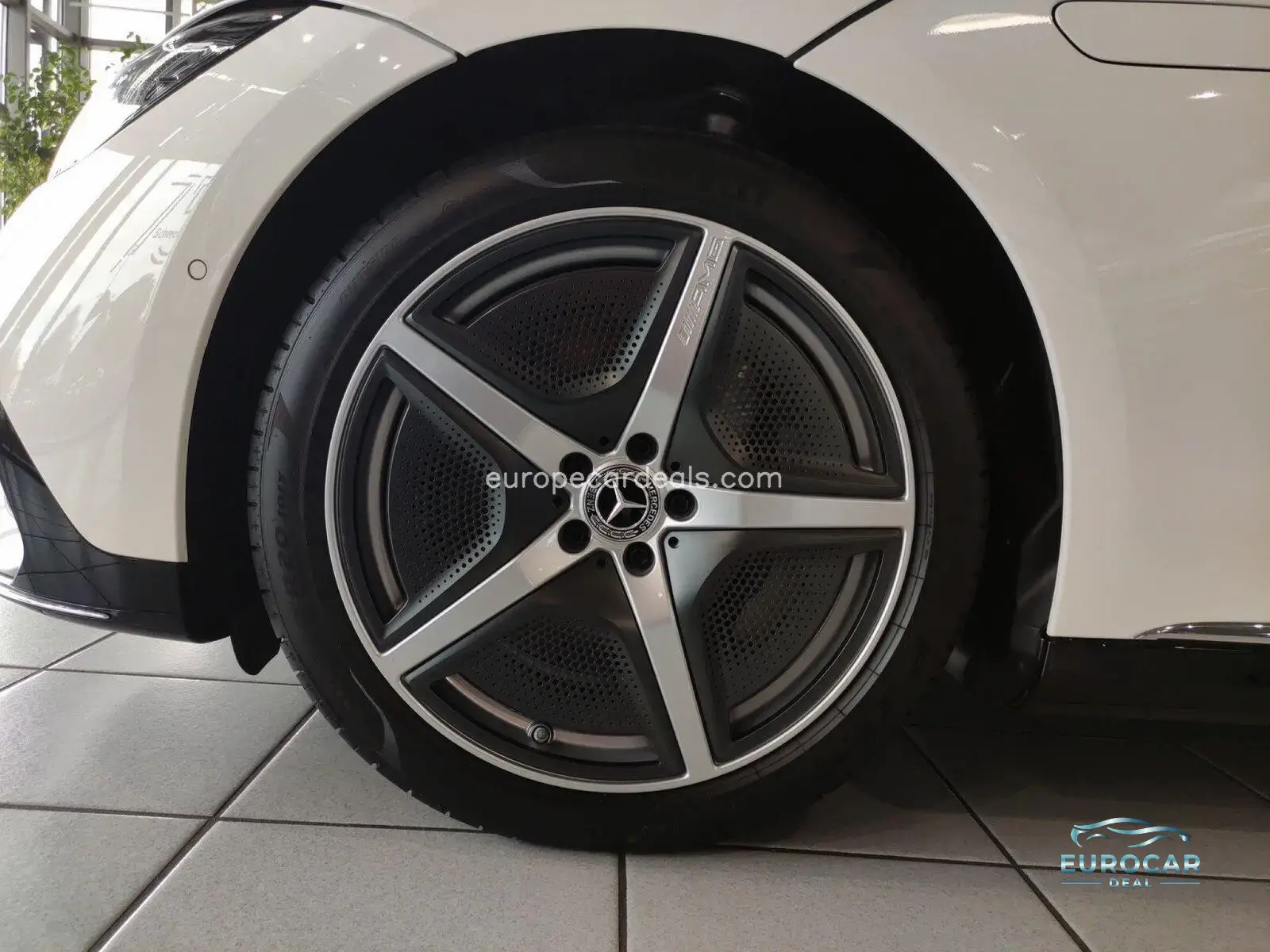 Mercedes-Benz EQE