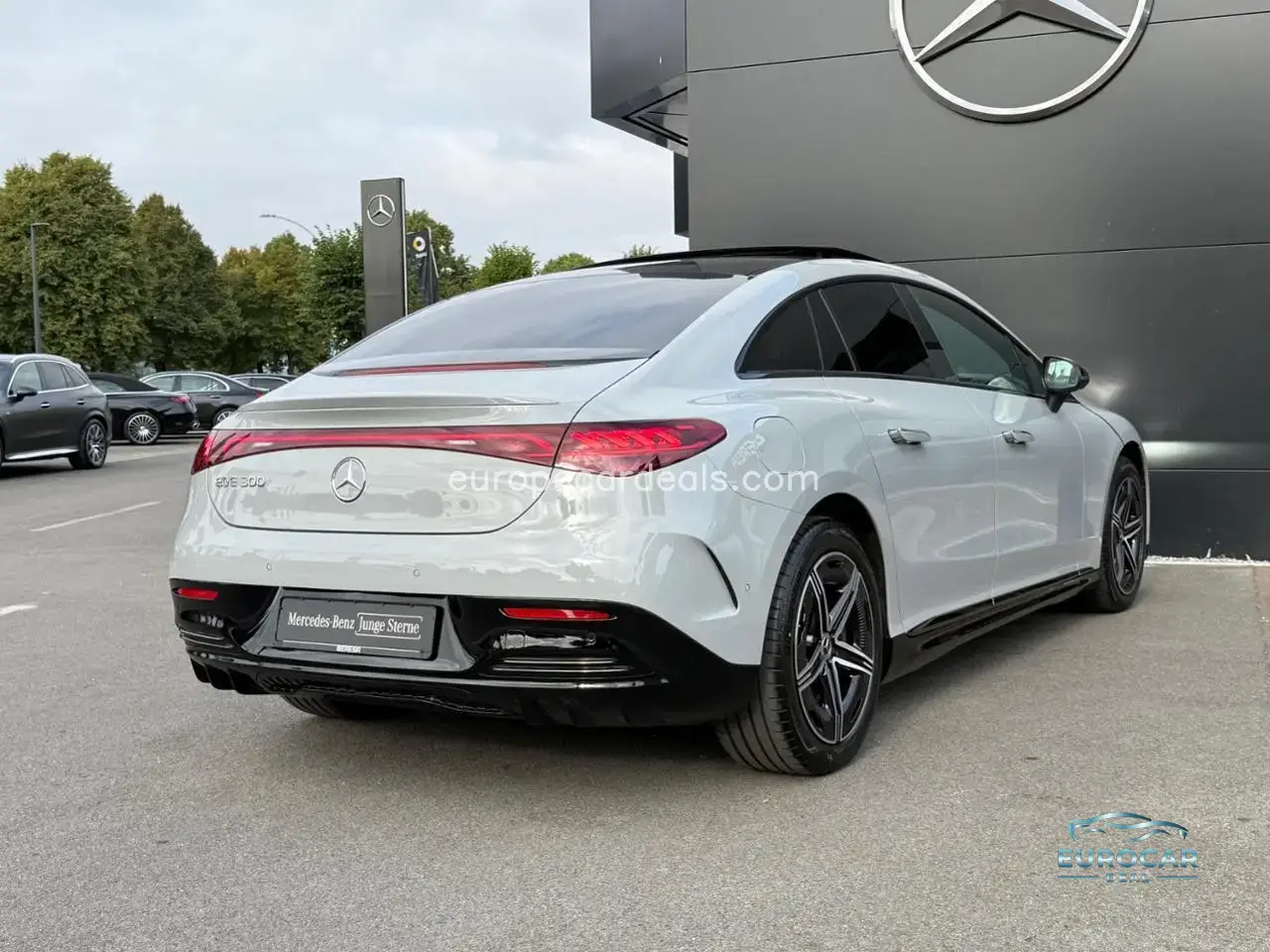 Mercedes-Benz EQE