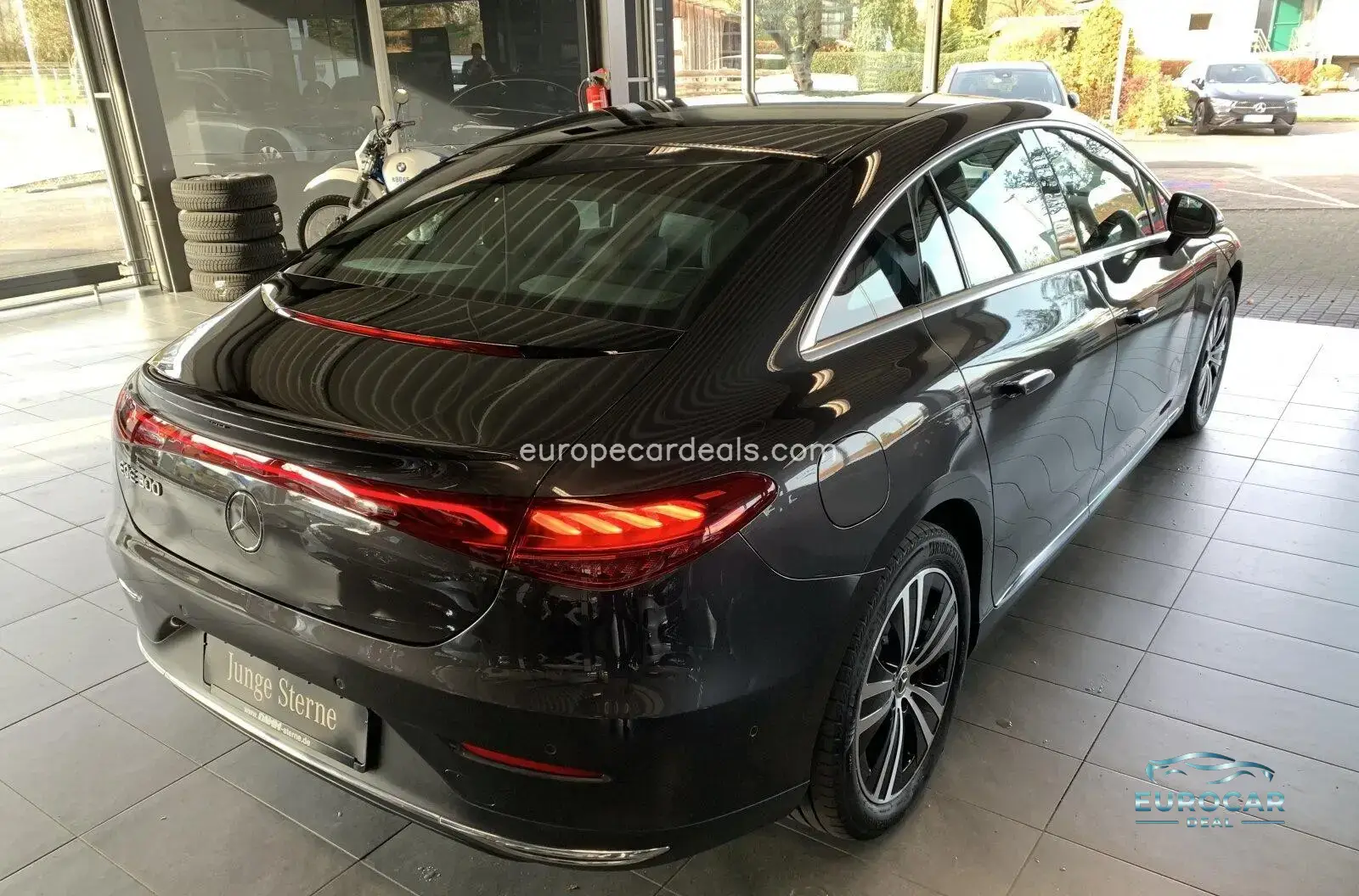 Mercedes-Benz EQE