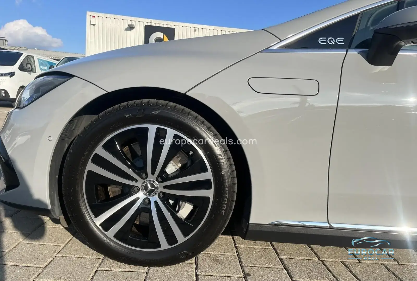 Mercedes-Benz EQE
