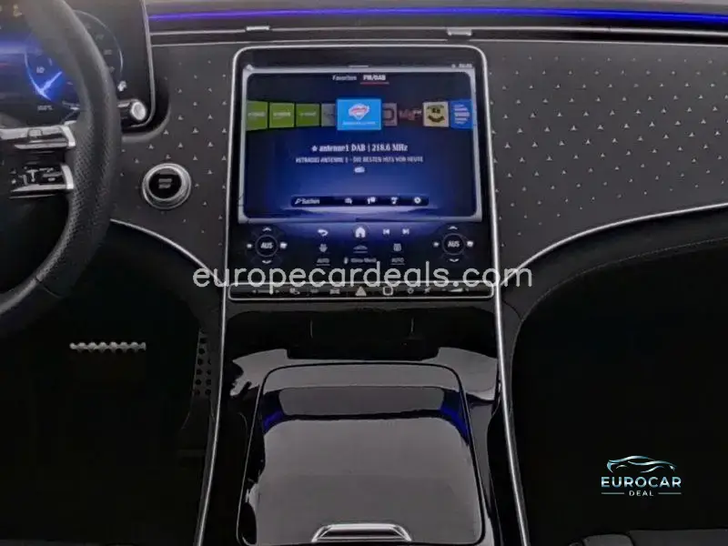 Mercedes-Benz EQE