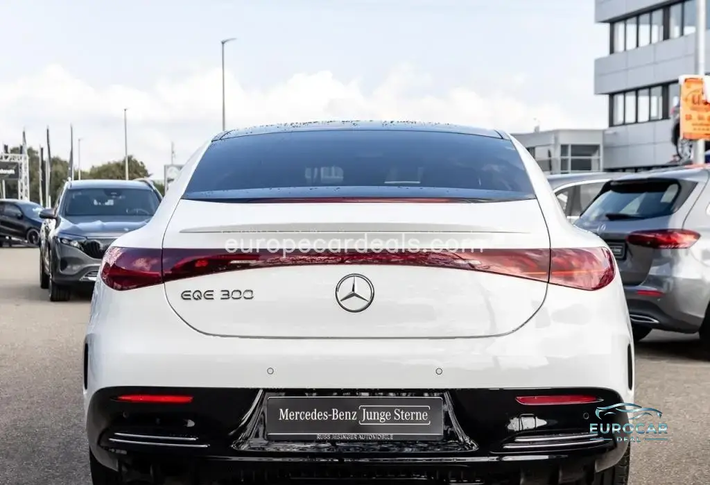 Mercedes-Benz EQE