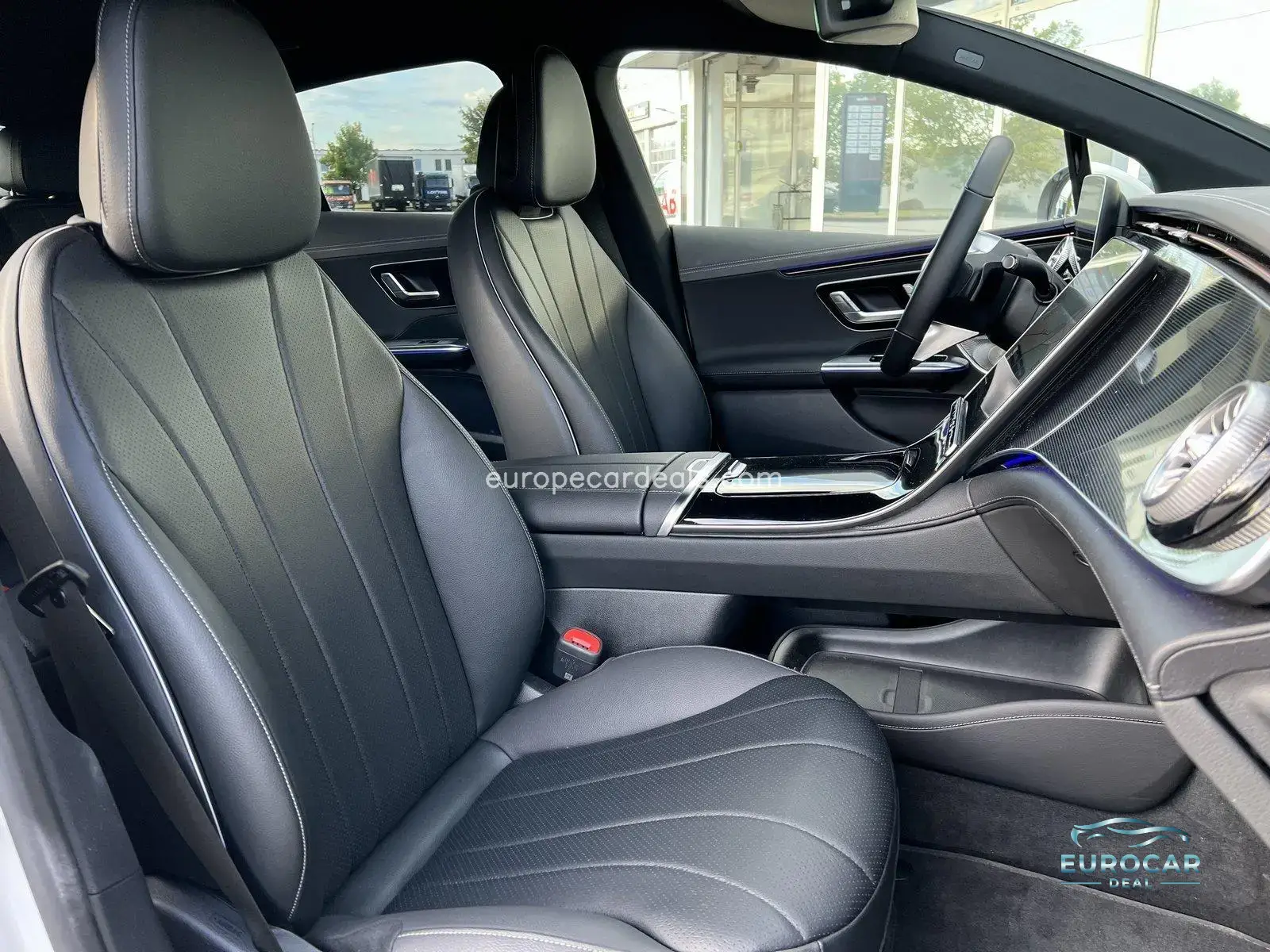 Mercedes-Benz EQE