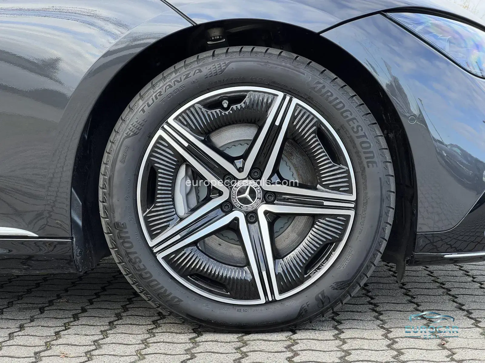 Mercedes-Benz EQE